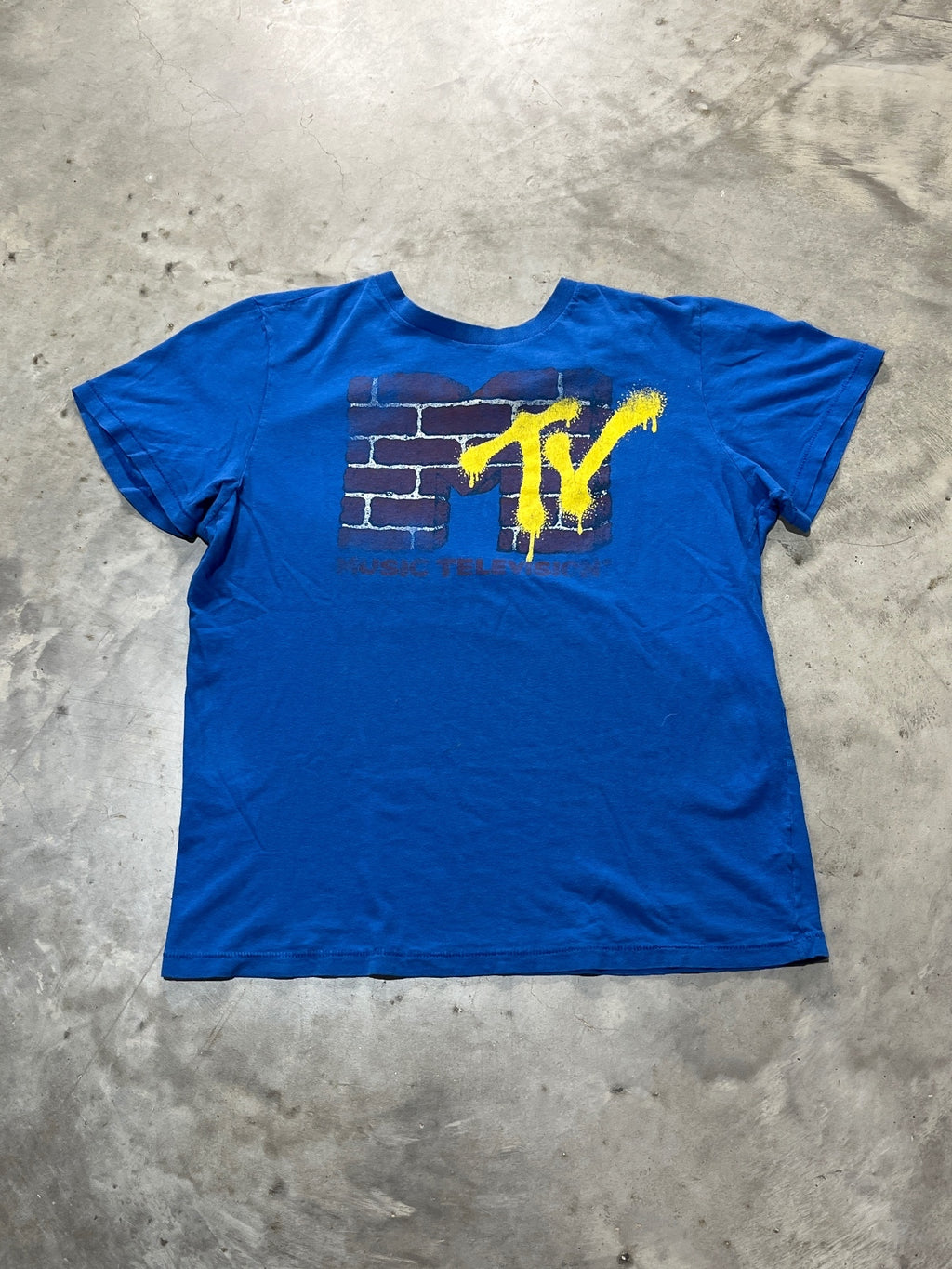 MTV Music Television Preowned Medium T-shirt