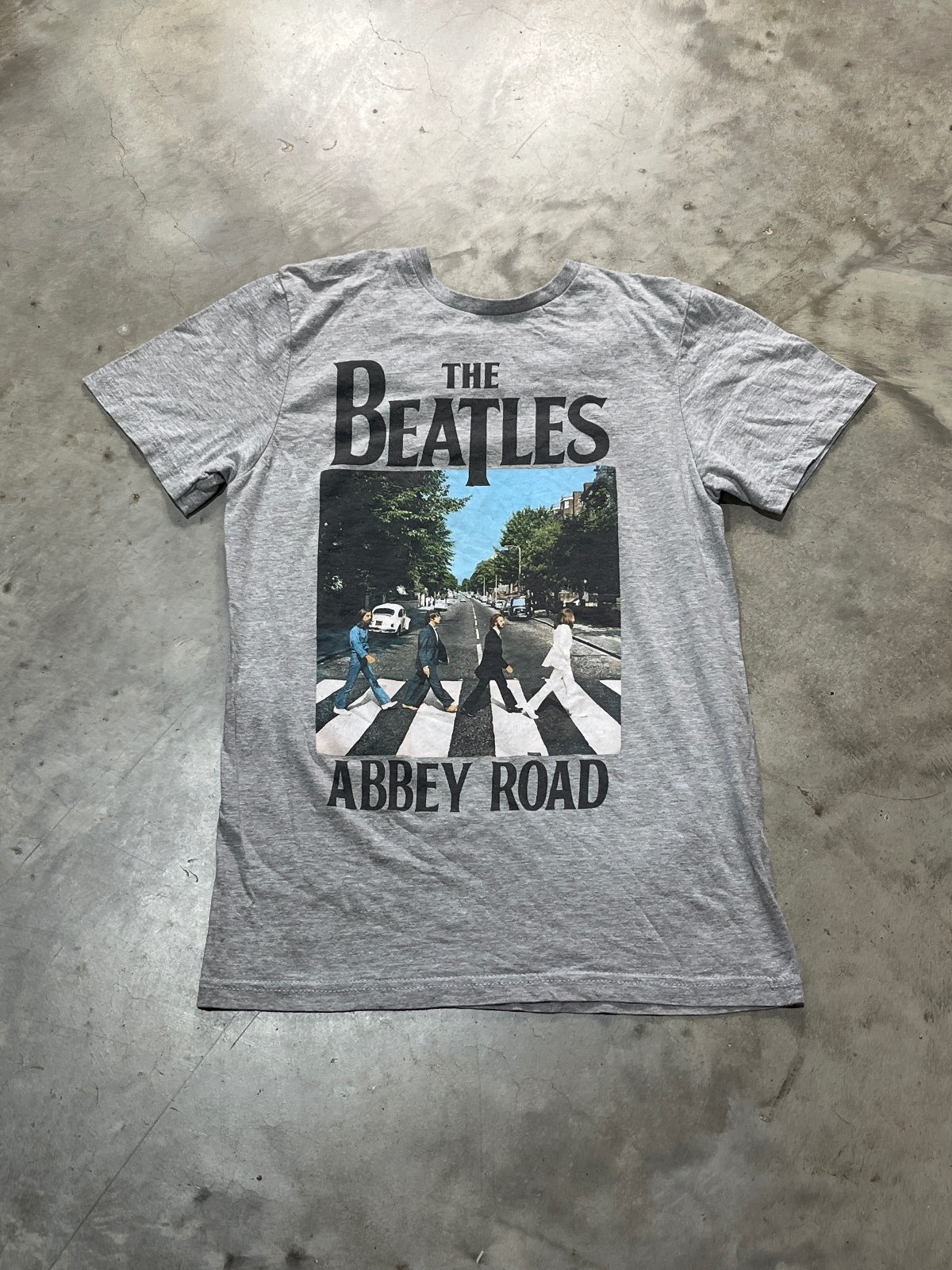 The Beatles Preowned Small T-shirt