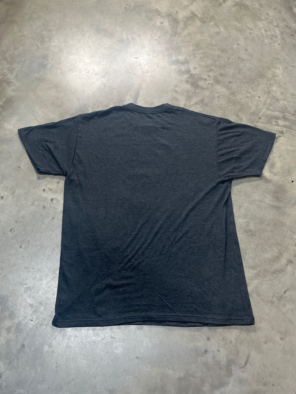 Mickey Mouse Disney Preowned Large T-shirt