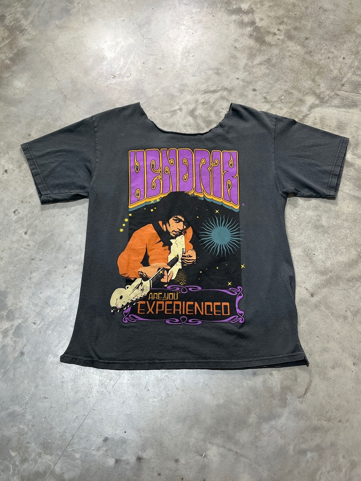Jimi Hendrix Preowned Medium Cropped Neckline T-shirt