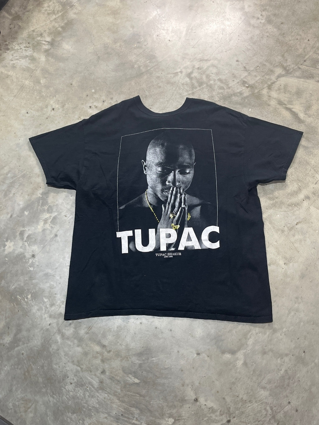 Tupac Preowned XL T-shirt