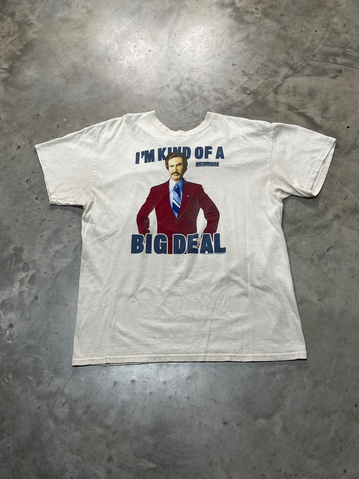 Anchorman Preowned Large T-shirt
