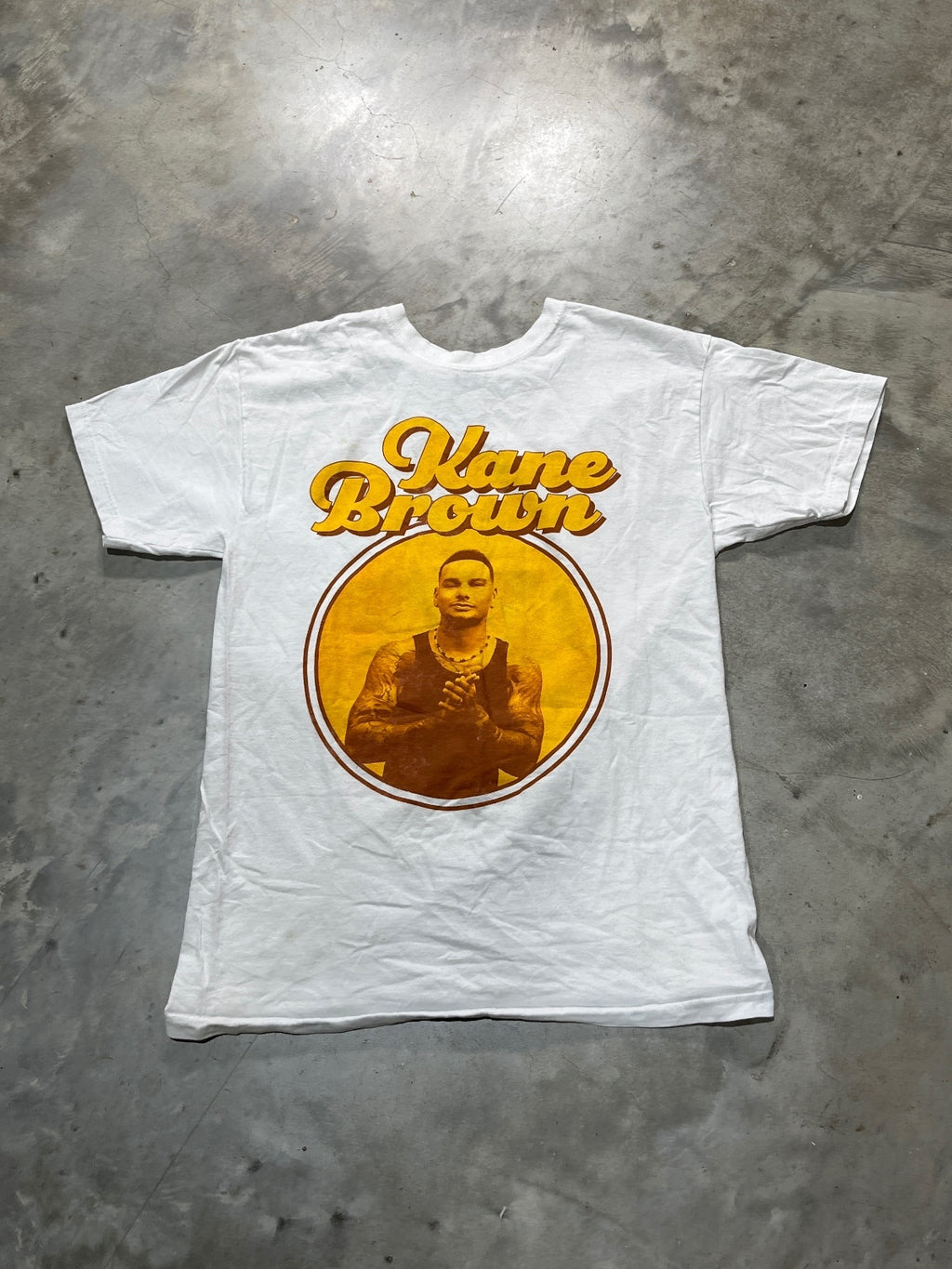 Kane Brown Preowned Medium T-shirt