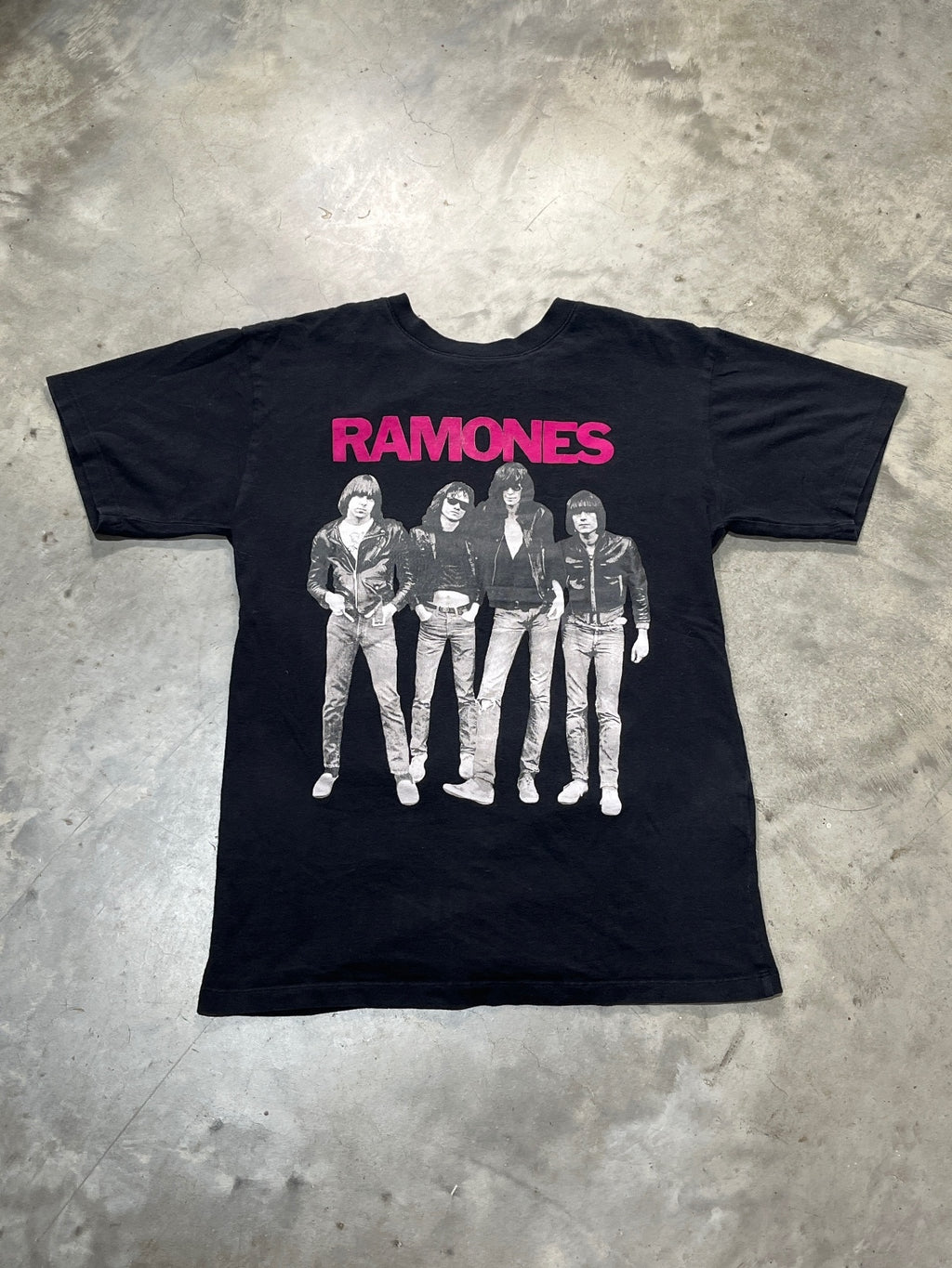 Ramones Preowned Large T-shirt