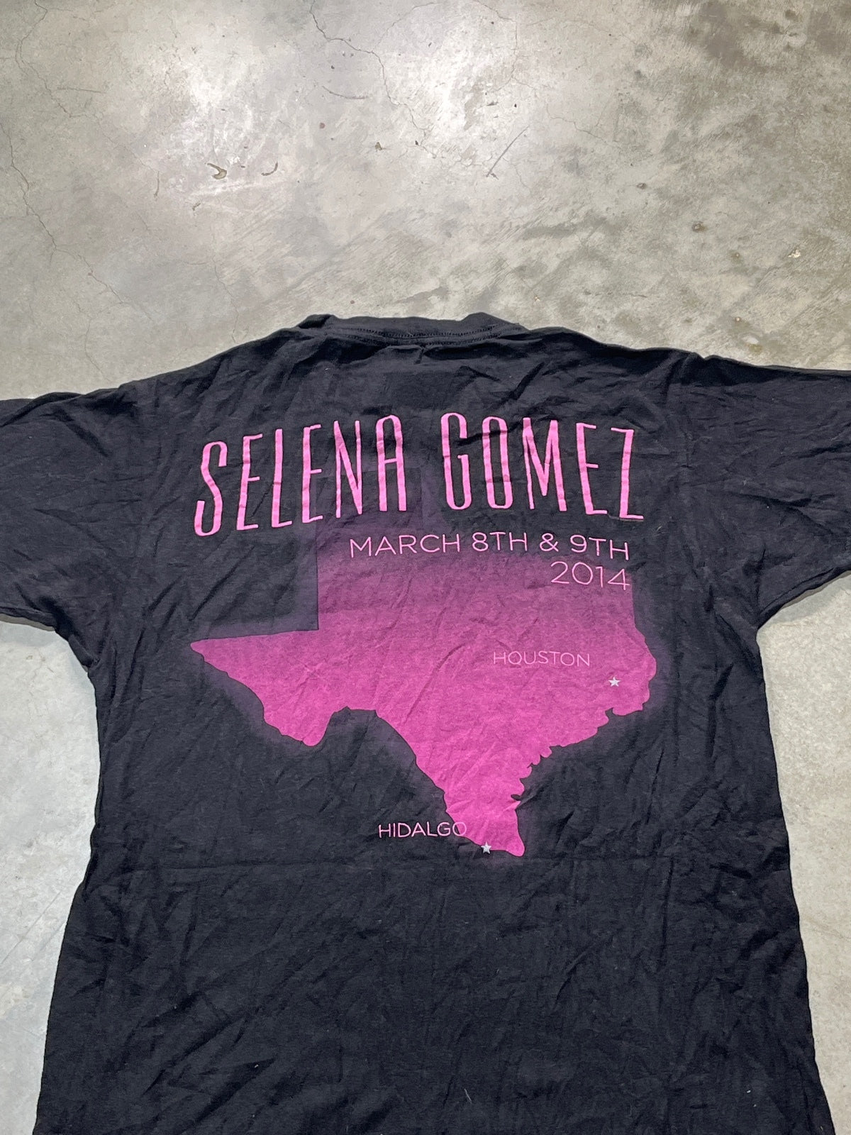Selena Gomez Preowned Medium T-shirt