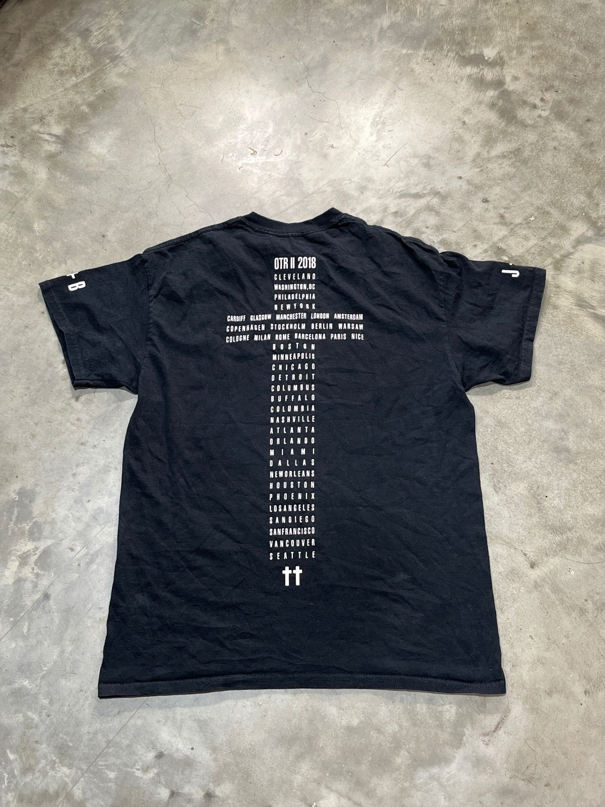Jay Z & Beyoncé Preowned Medium T-shirt