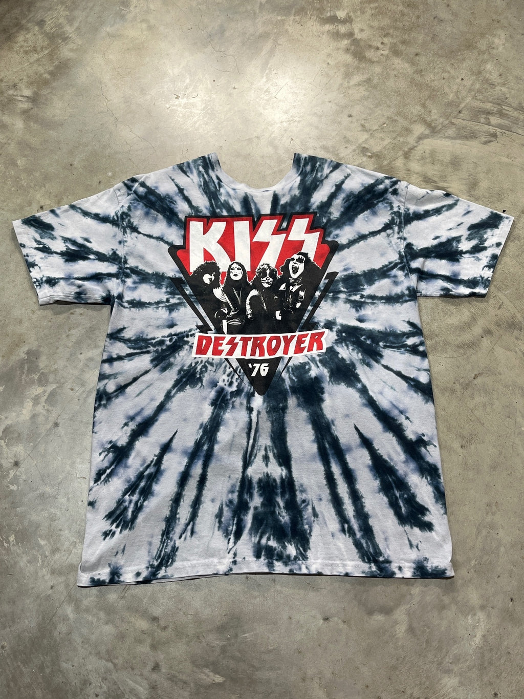 KISS Preowned 2XL Tie Dye T-shirt