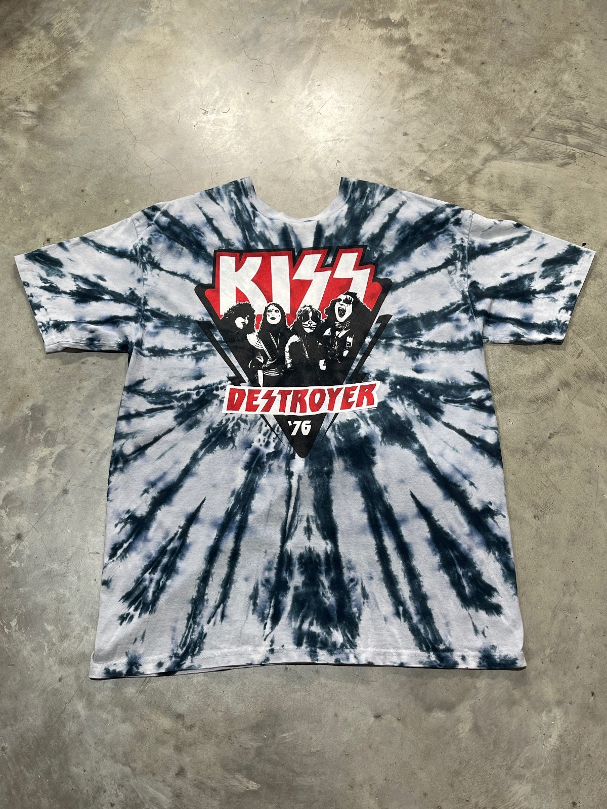 KISS Preowned 2XL Tie Dye T-shirt