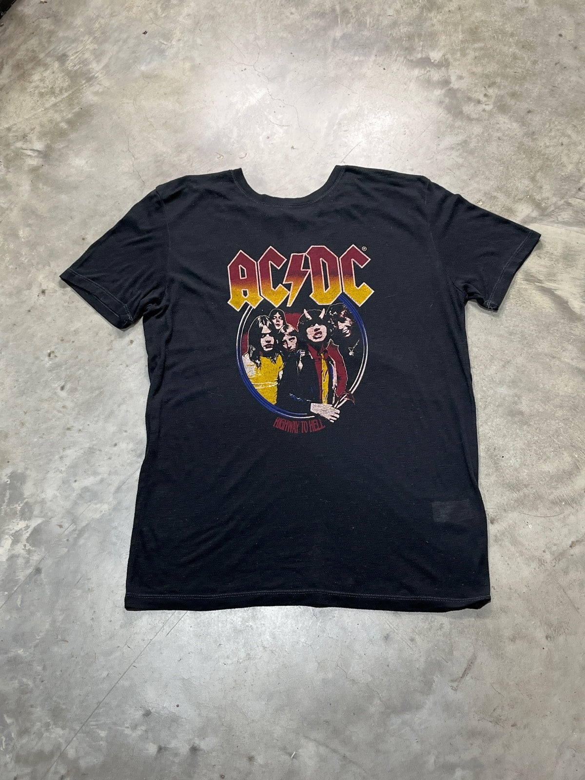 ACDC Preowned Medium T-shirt