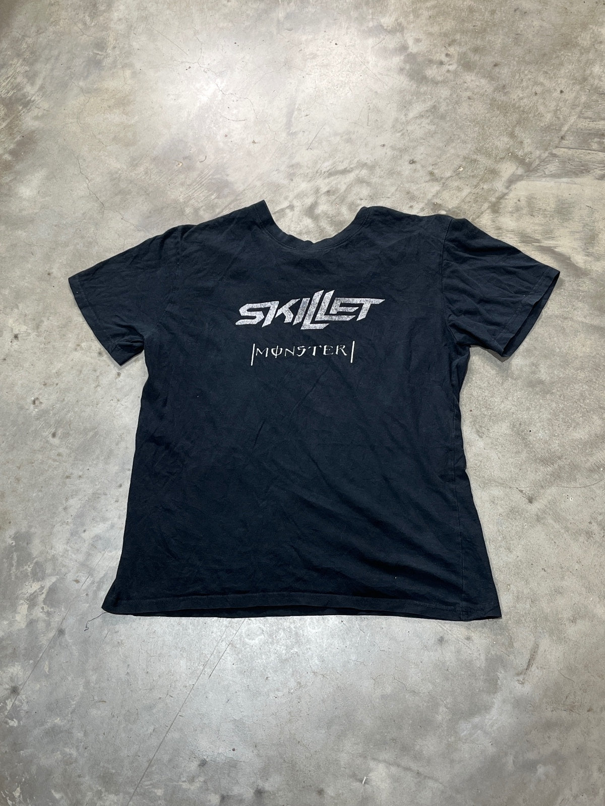 Skillet Preowned Small T-shirt