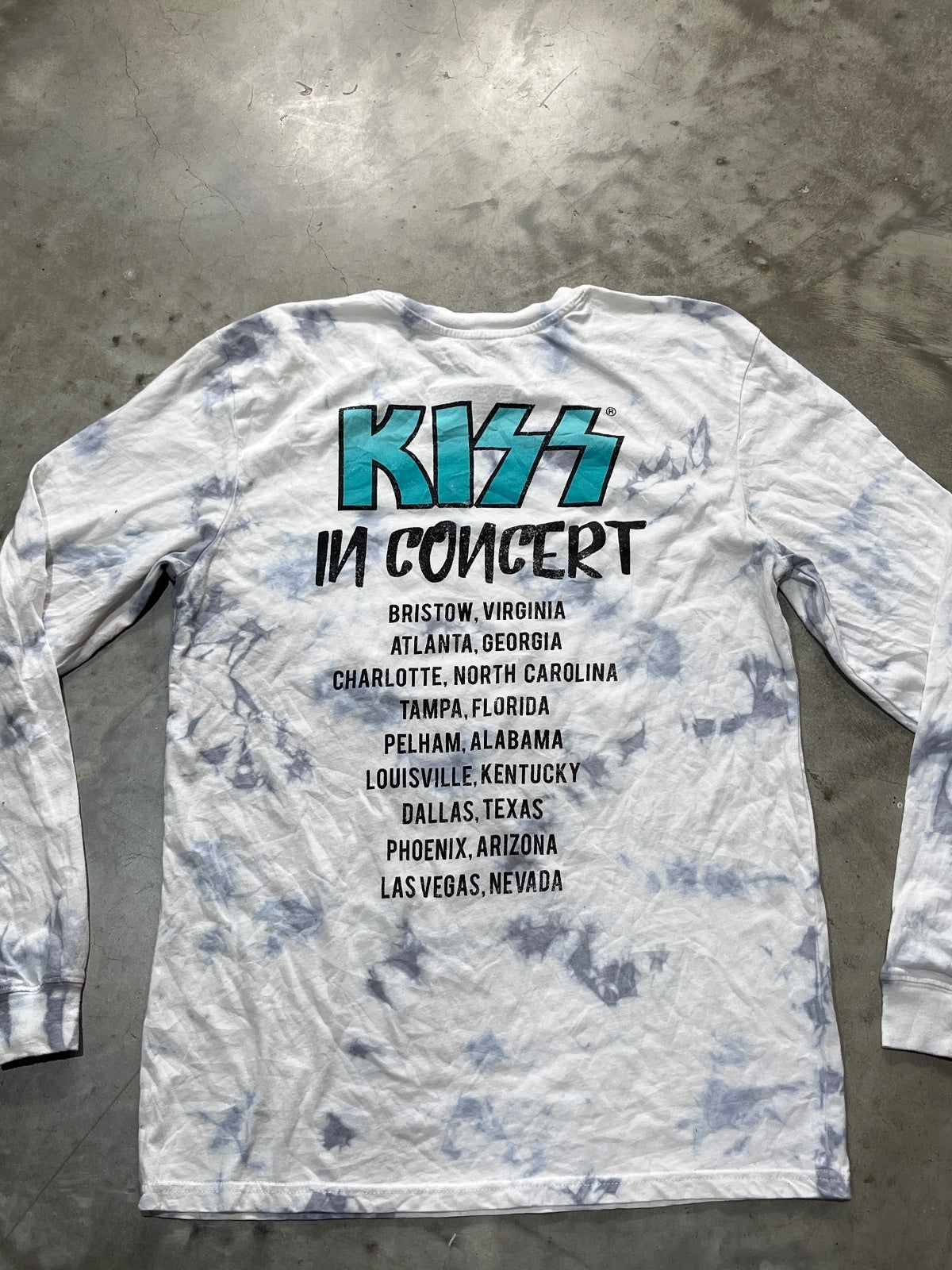 Kiss Preowned Medium Tie Dye T-shirt