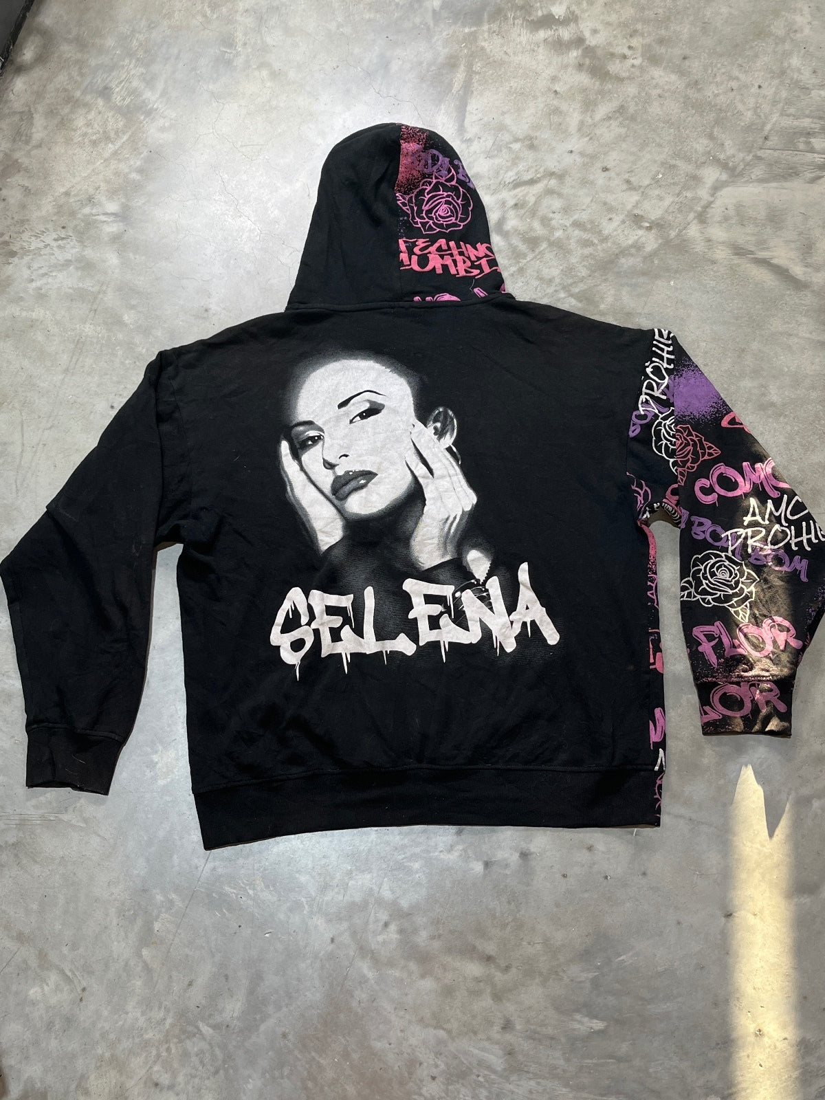 Selena Preowned XL Hoodie