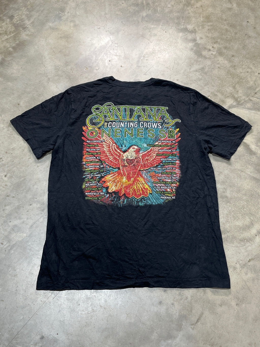 Santana / Counting Crows Preowned Medium T-shirt