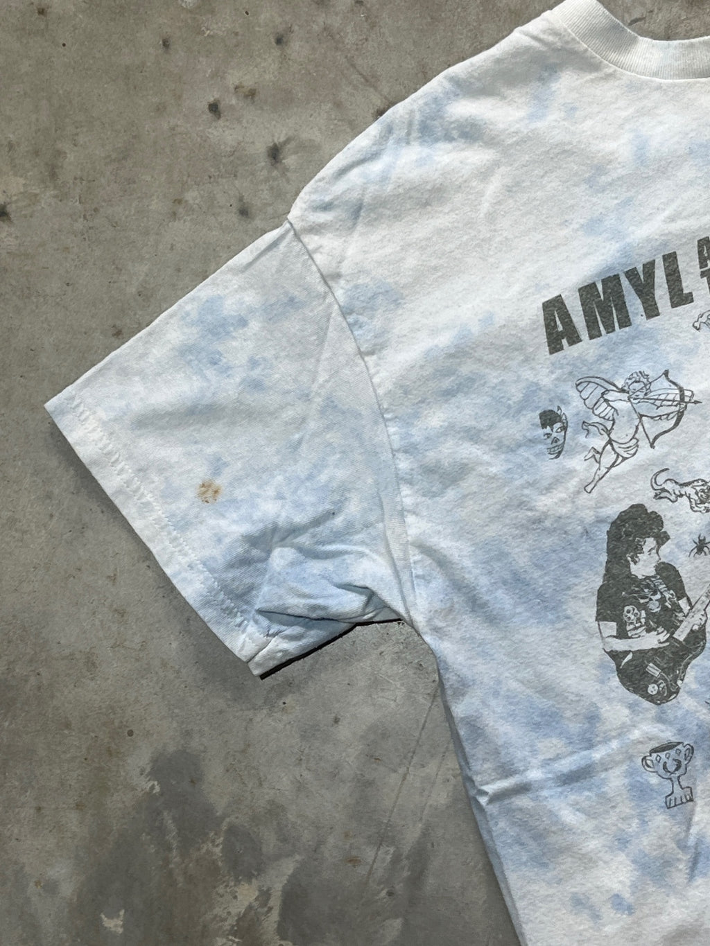 Amyl And The Sniffers Preowned Large Tie Dye T-shirt