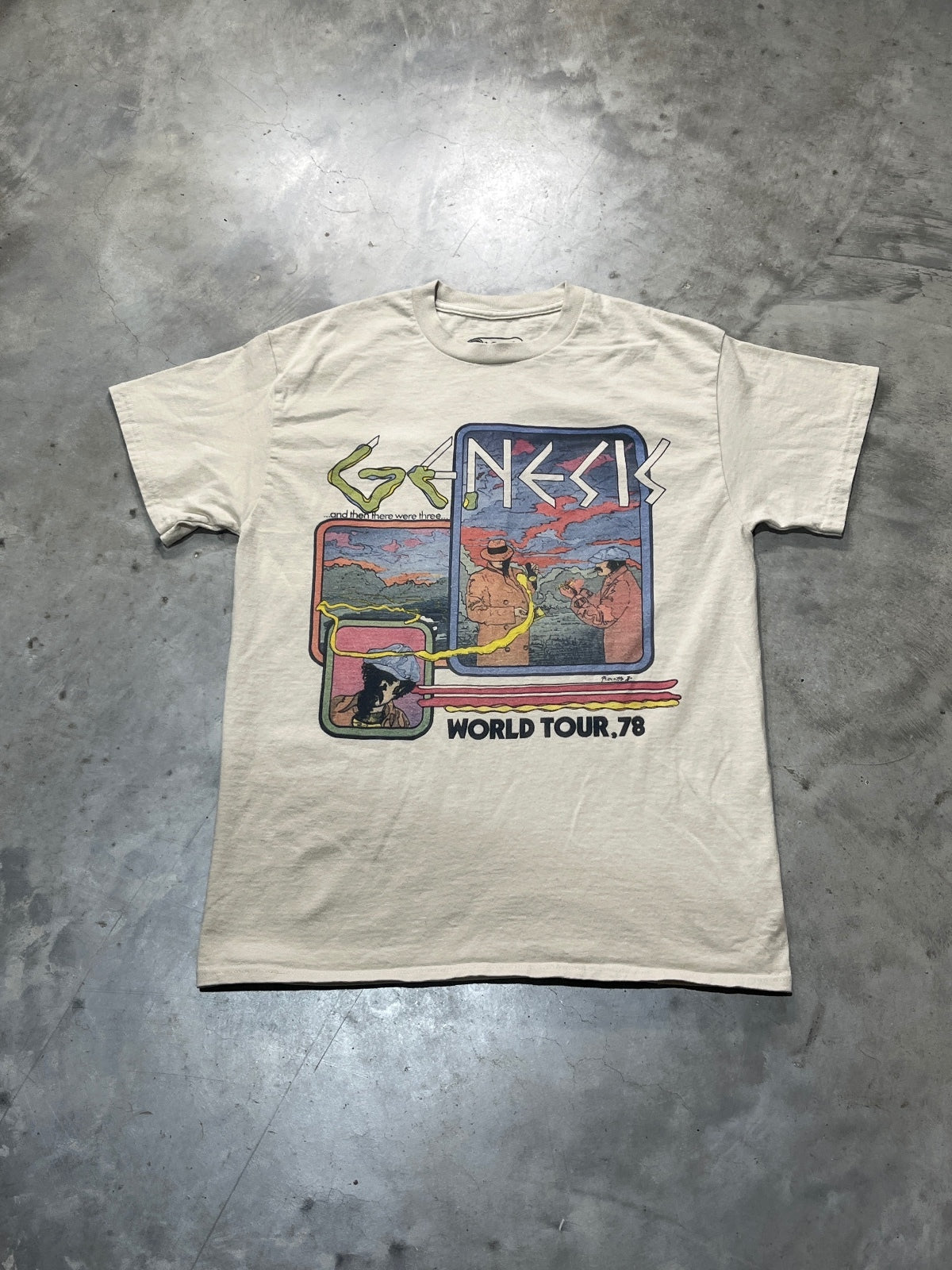 Genesis Preowned Medium T-shirt
