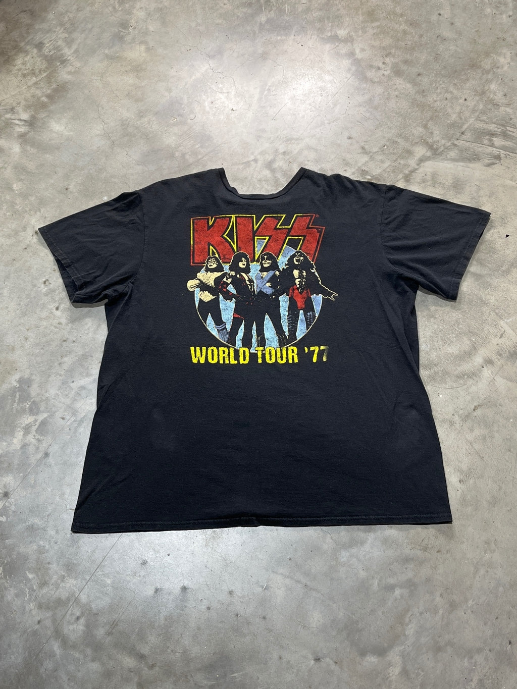 KISS Preowned XL T-shirt