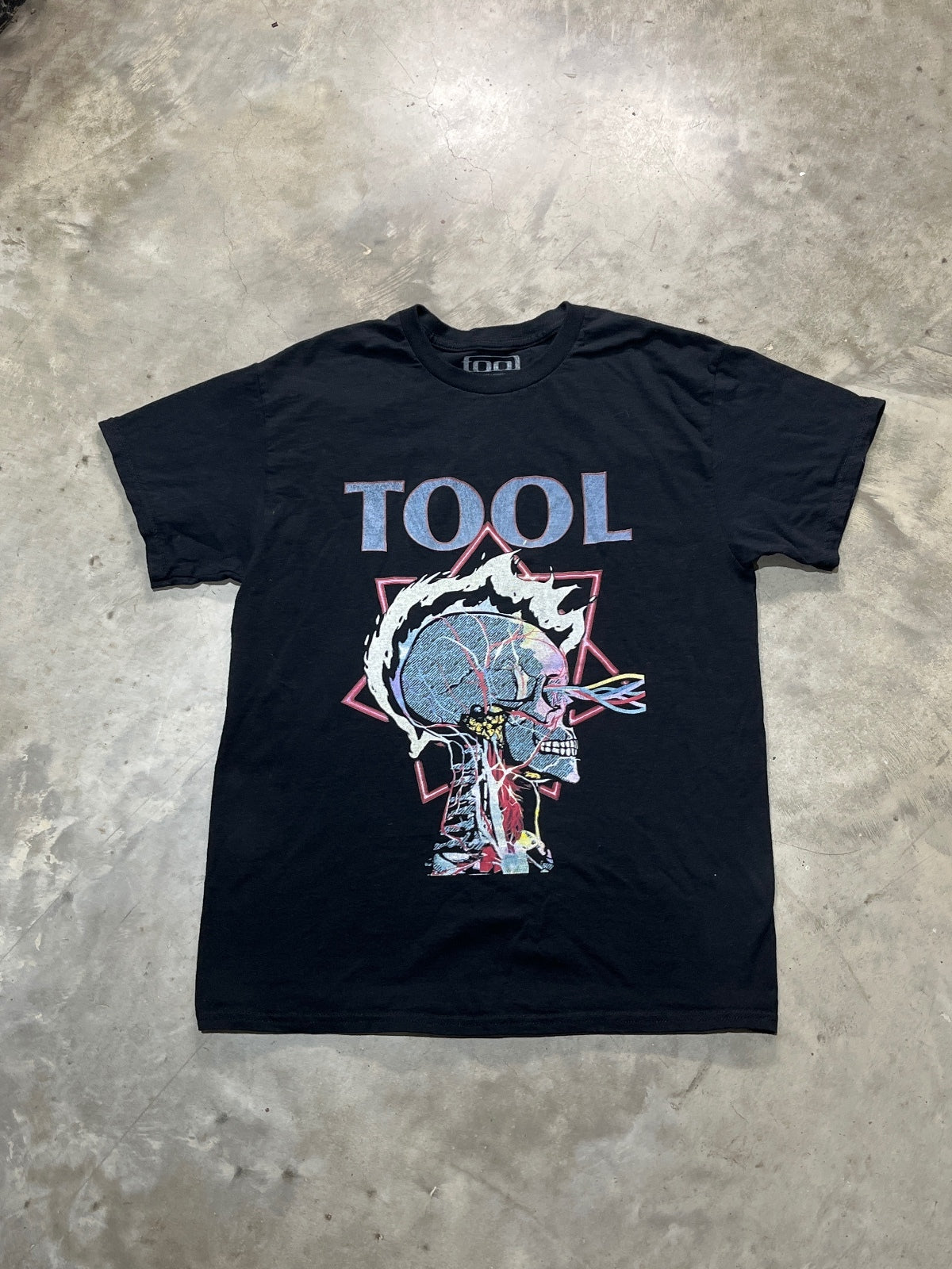 Tool Preowned Large T-shirt