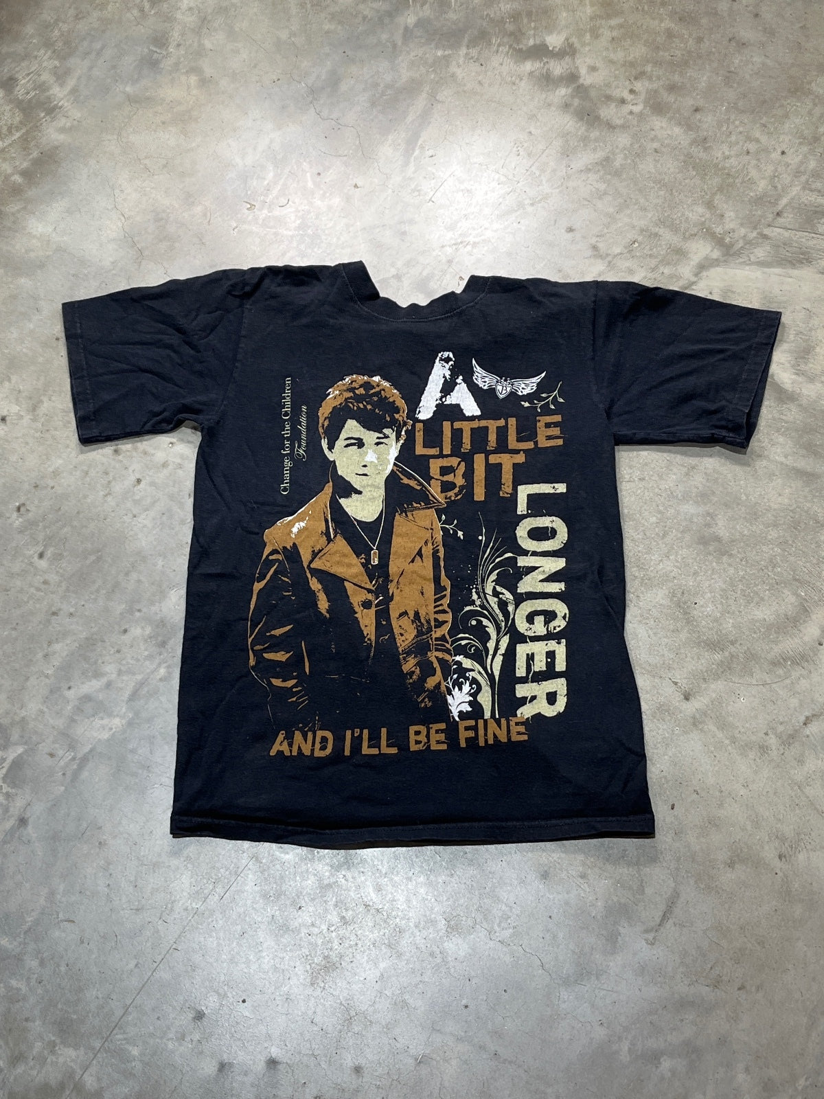 Nick Jonas Change For The Children Foundation Preowned Small T-shirt