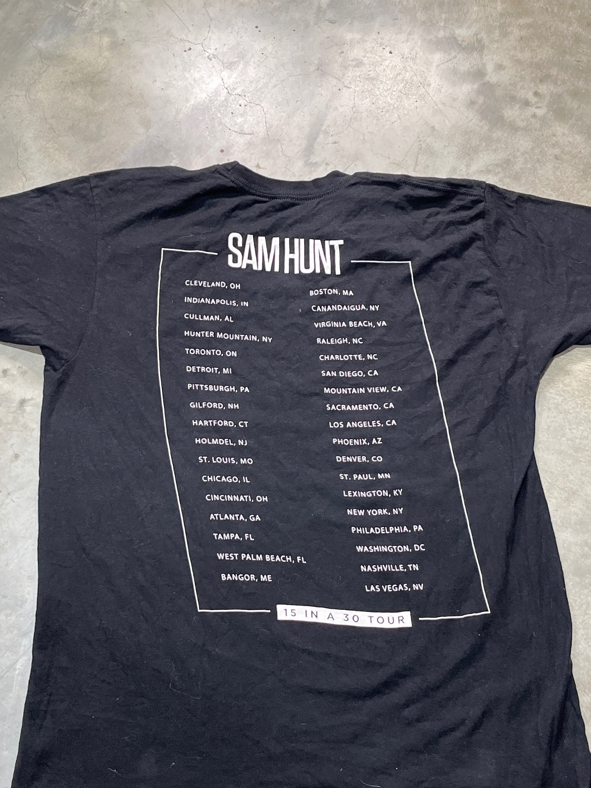 Sam Hunt Preowned Large T-shirt