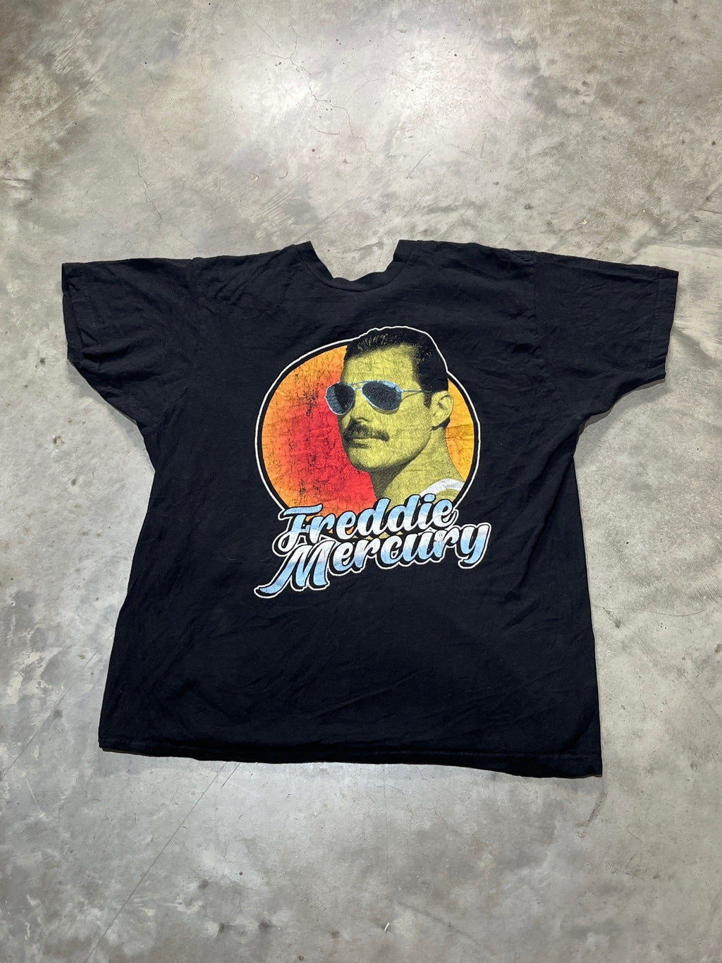 Freddie Mercury Preowned Large T-shirt