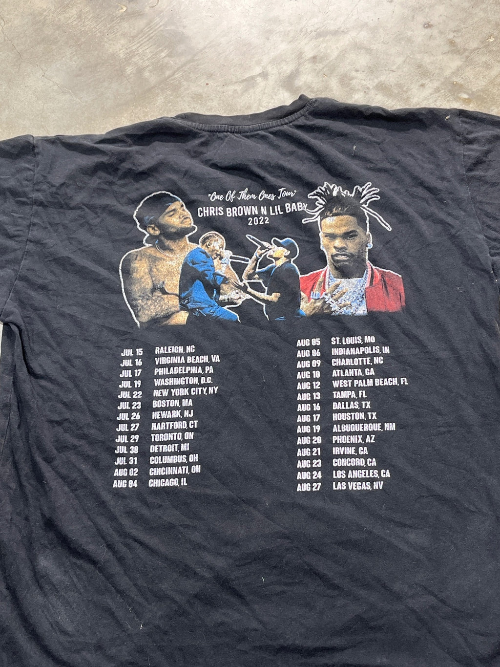 Chris Brown N Lil Baby Preowned Large T-shirt