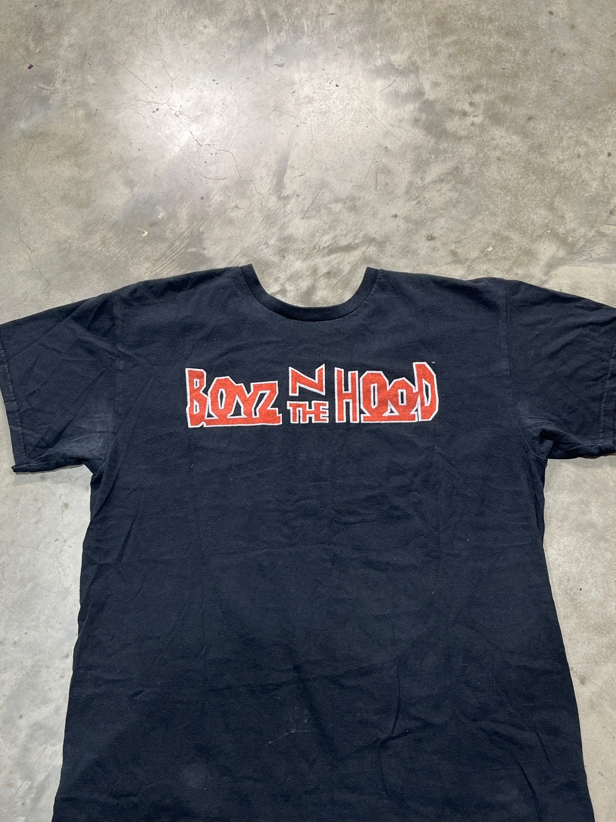 Boyz N The Hood Preowned Large T-shirt