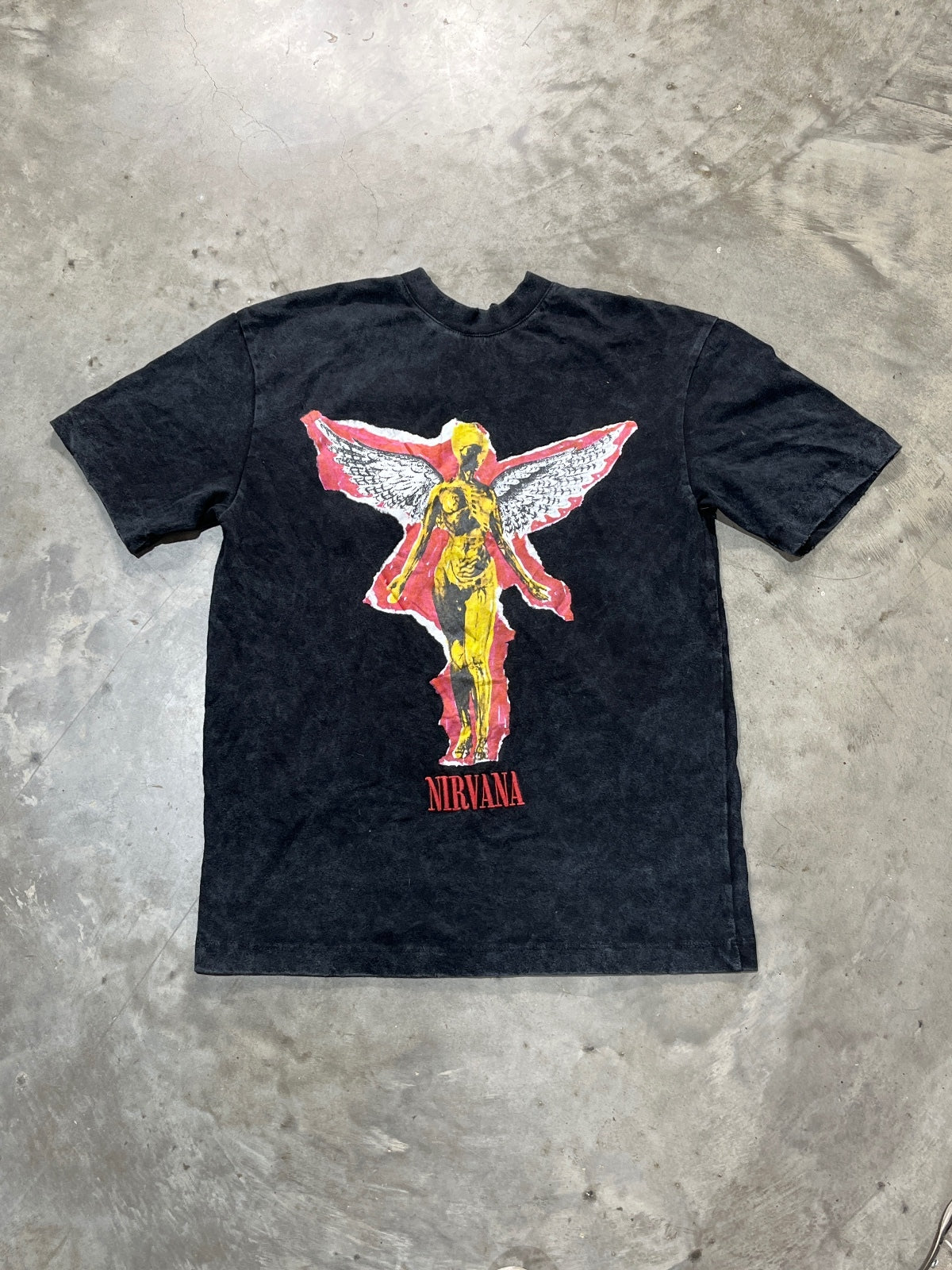 Nirvana Preowned Medium Embroidered T-shirt