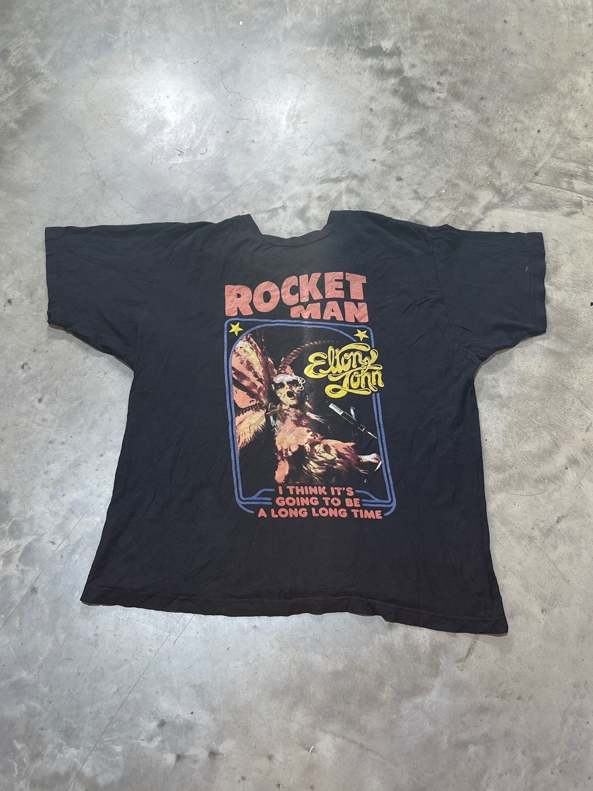 Elton John Preowned Large T-shirt