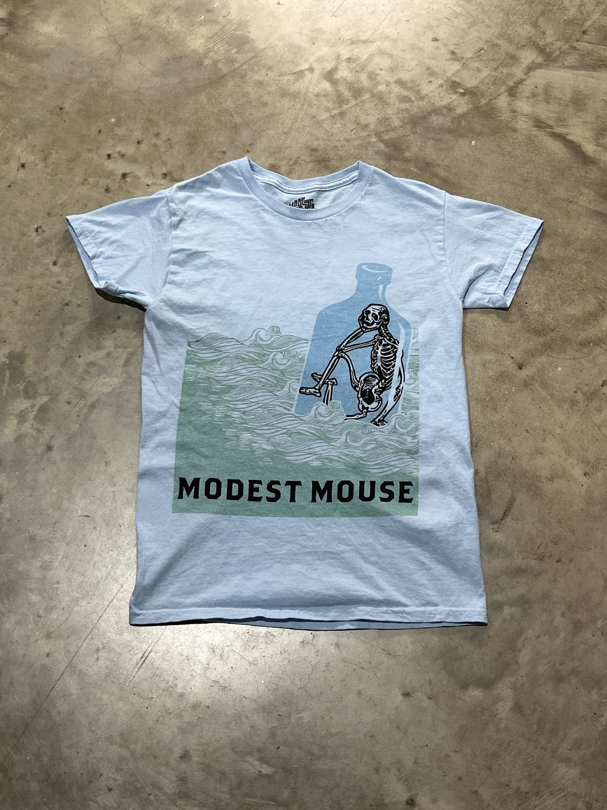 Modest Mouse Preowned Small T-shirt