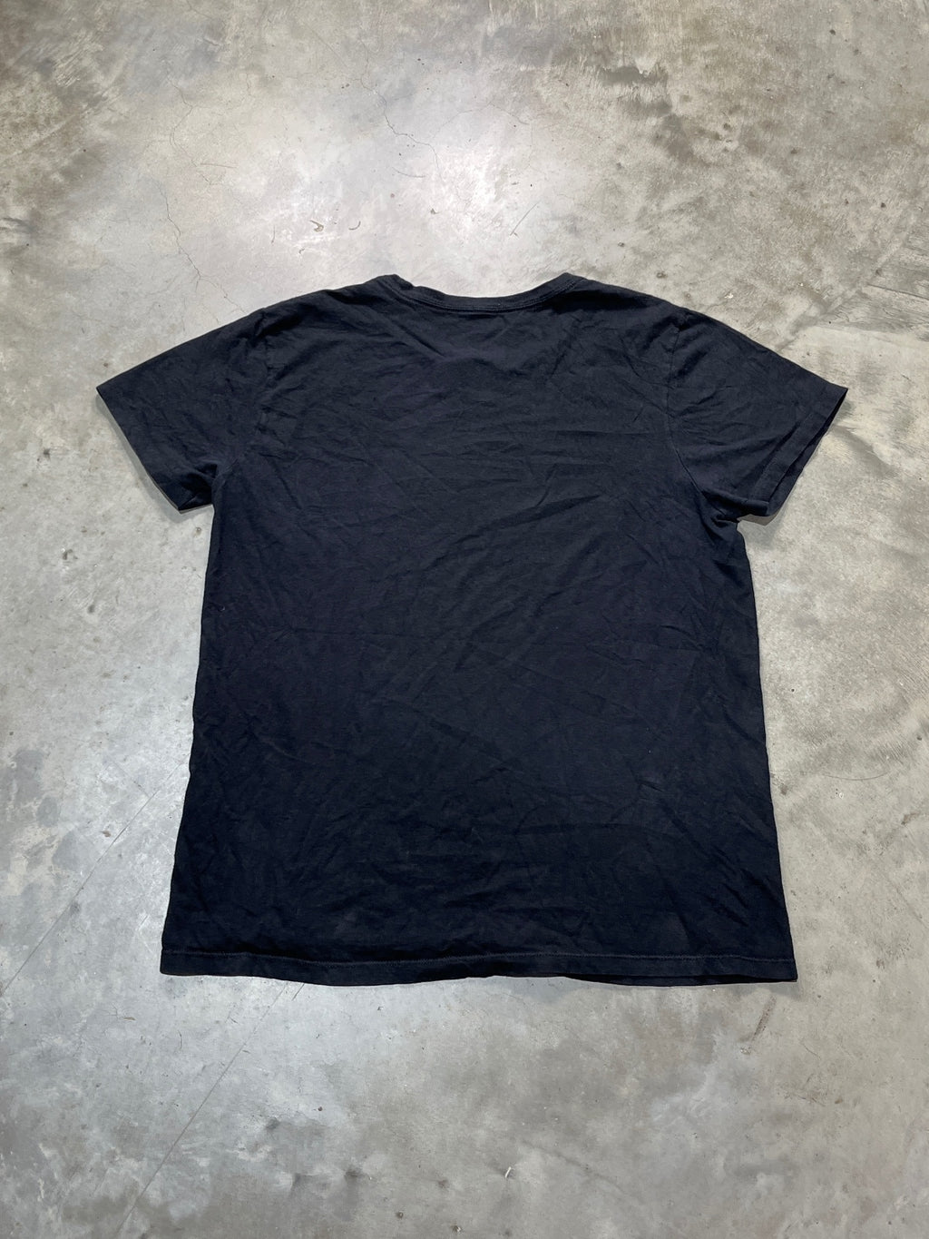 Queen Preowned Large T-shirt