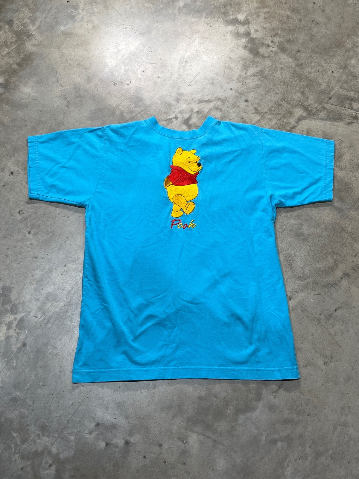 Vintage Winnie The Pooh Preowned Large Embroidered T-shirt