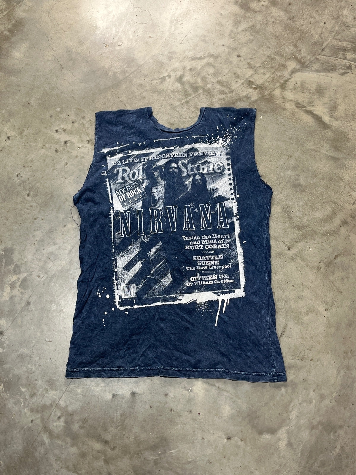 Nirvana Preowned Medium Tie Dye Cut Off Sleeve Tank T-shirt
