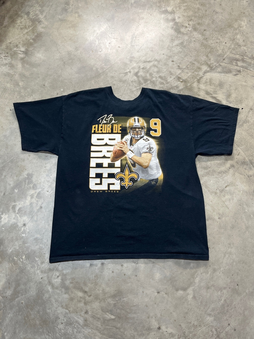 Vintage NOLA Saints Drew Brees Preowned XL T-shirt