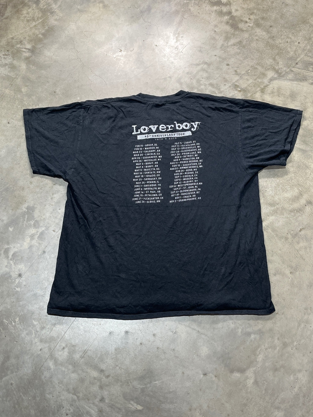 Loverboy Preowned XL T-shirt