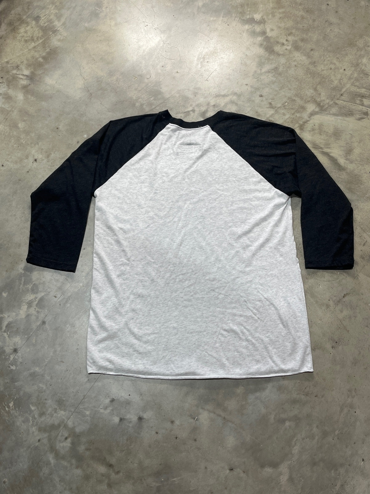 All Them Witches Preowned Large 3/4 Sleeve T-shirt