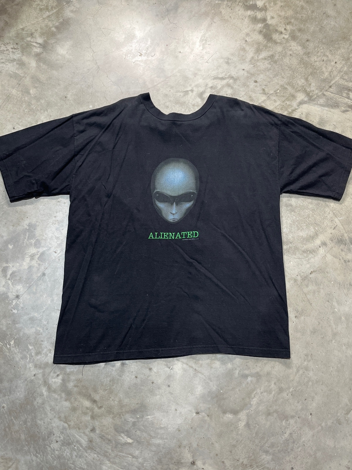 Vintage 1995 Alien Workshop Alienated Preowned XL T-shirt