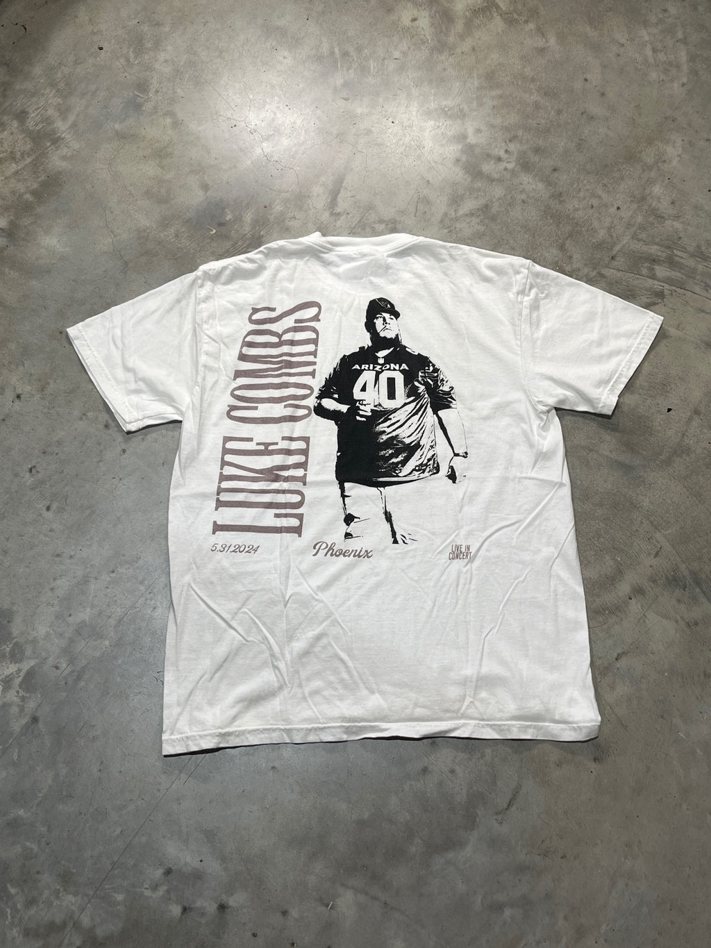 Luke Combs Preowned Large T-shirt