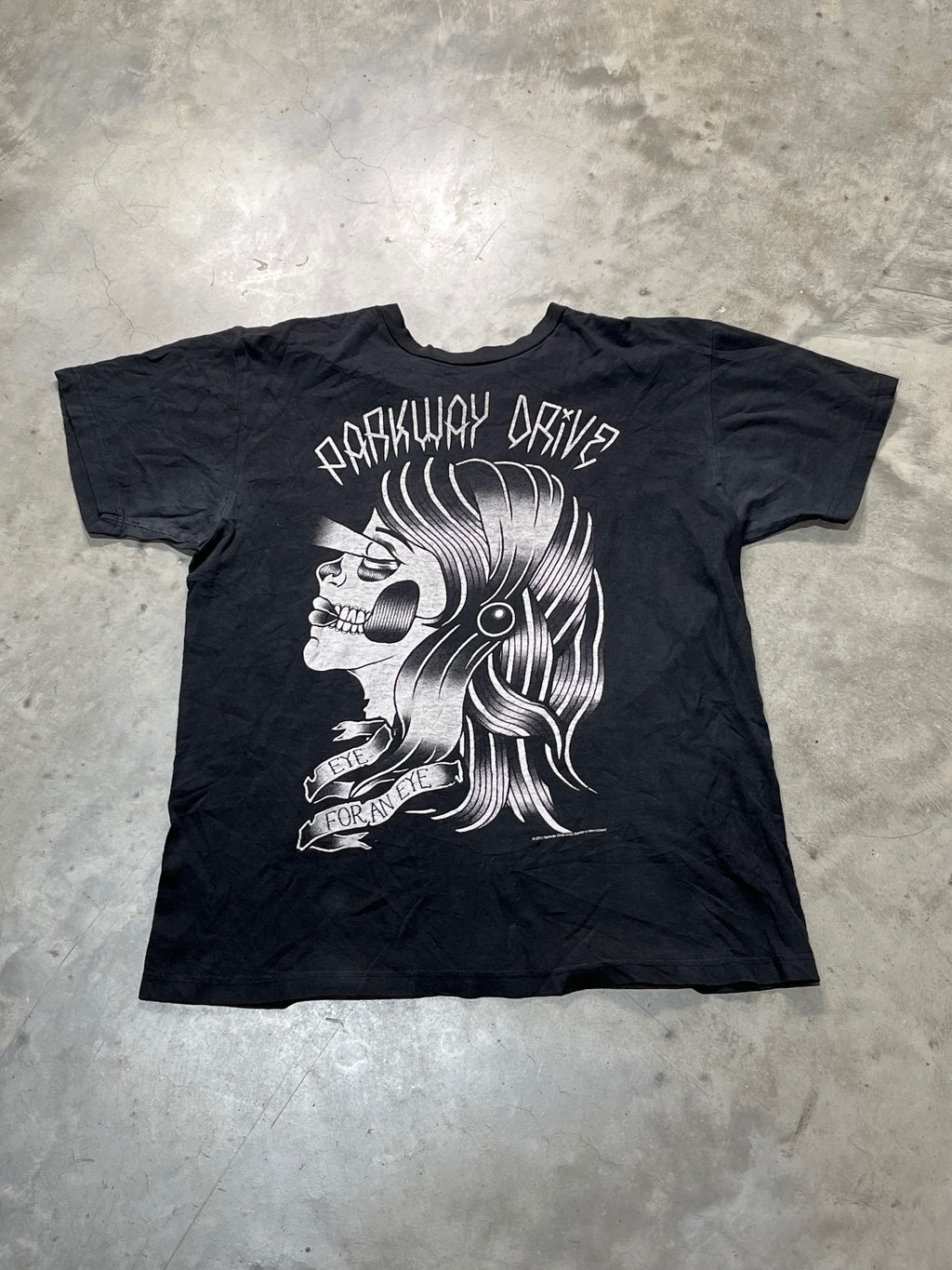 Parkway Drive Preowned Large T-shirt
