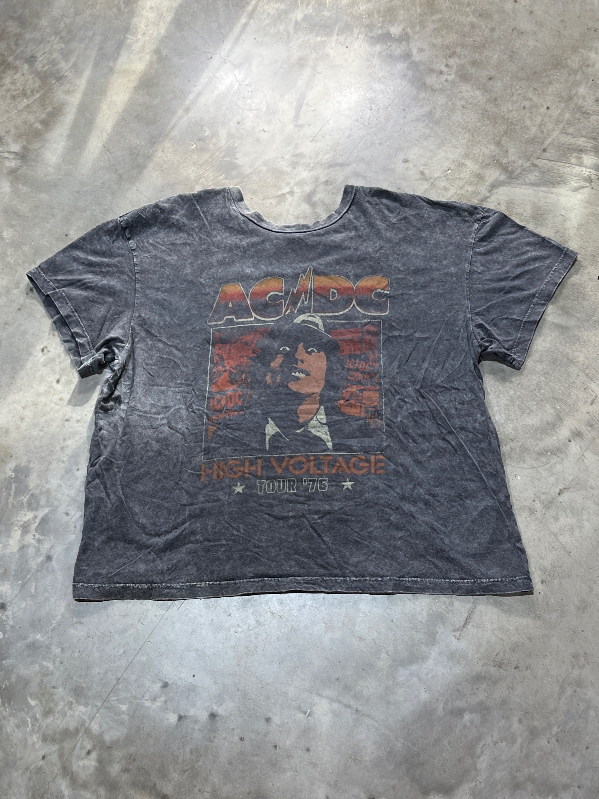 ACDC Preowned XL T-shirt