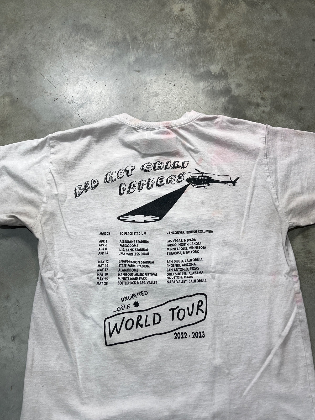Red Hot Chili Peppers Preowned Small T-shirt
