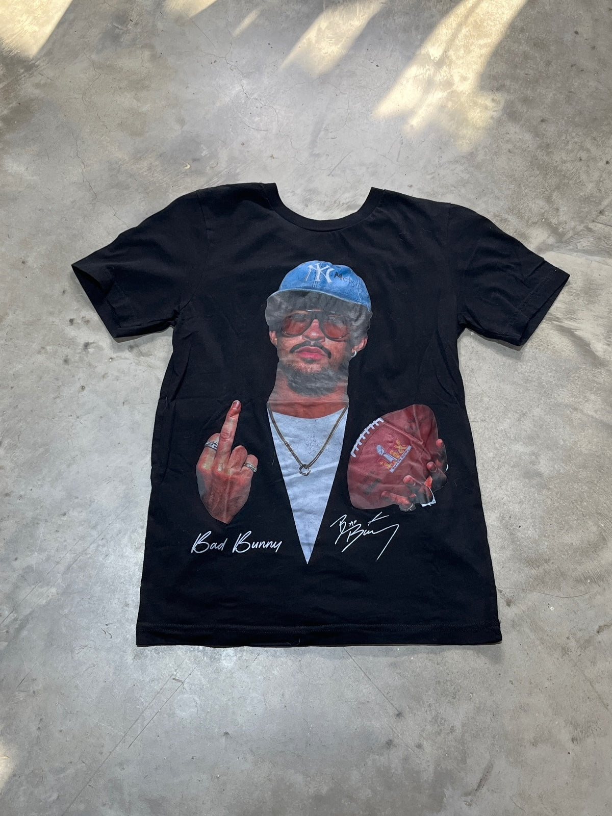 Bad Bunny Preowned Small T-shirt