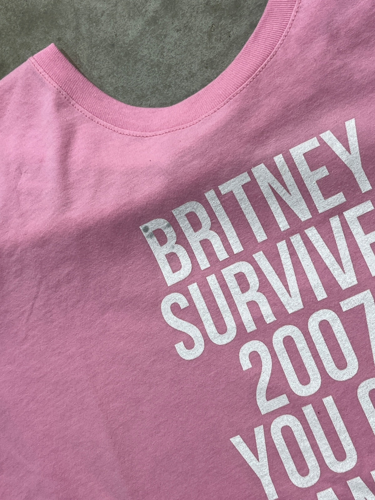 Britney Spears Preowned Medium T-shirt