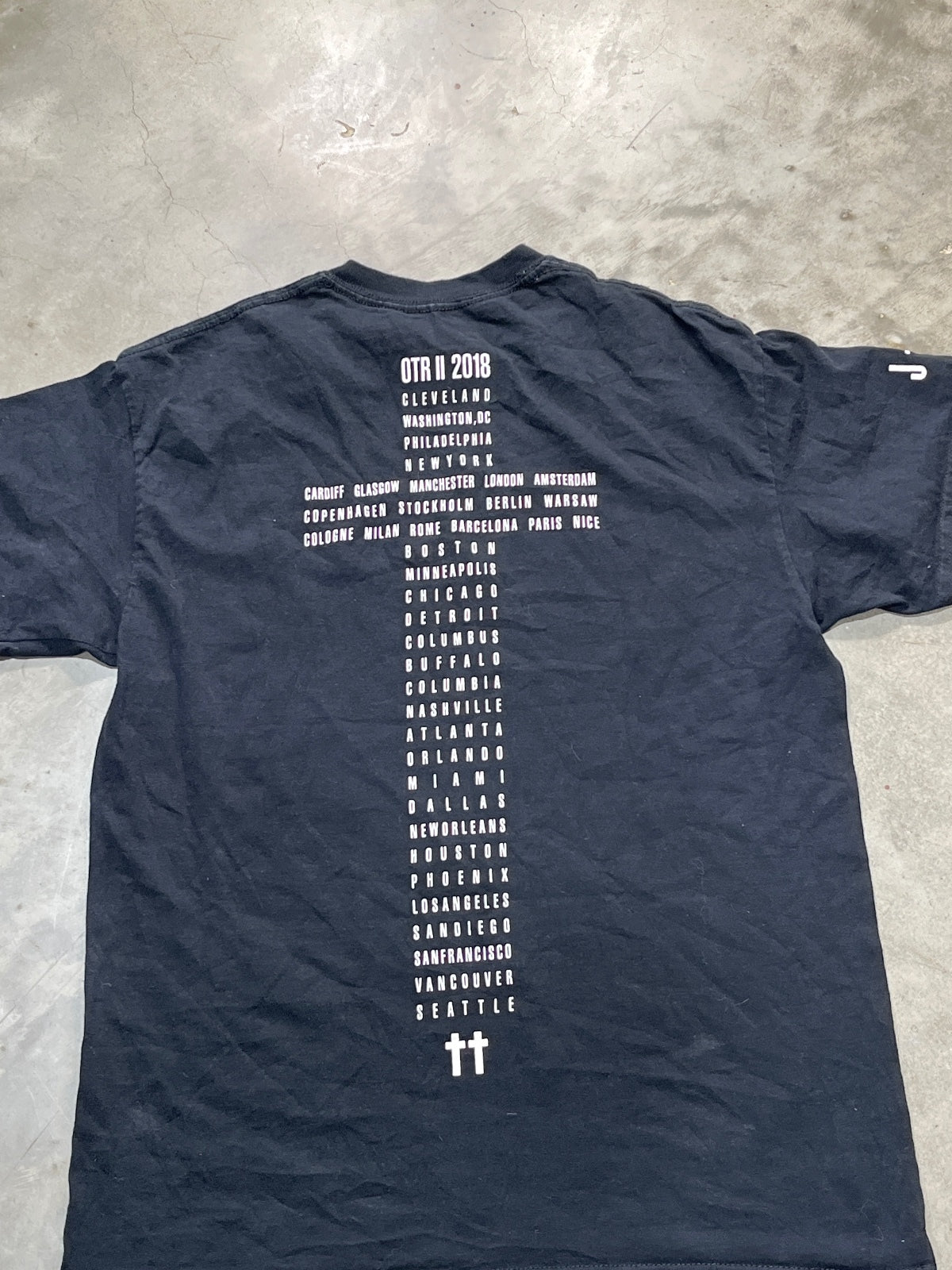 Jay Z & Beyoncé Preowned Medium T-shirt