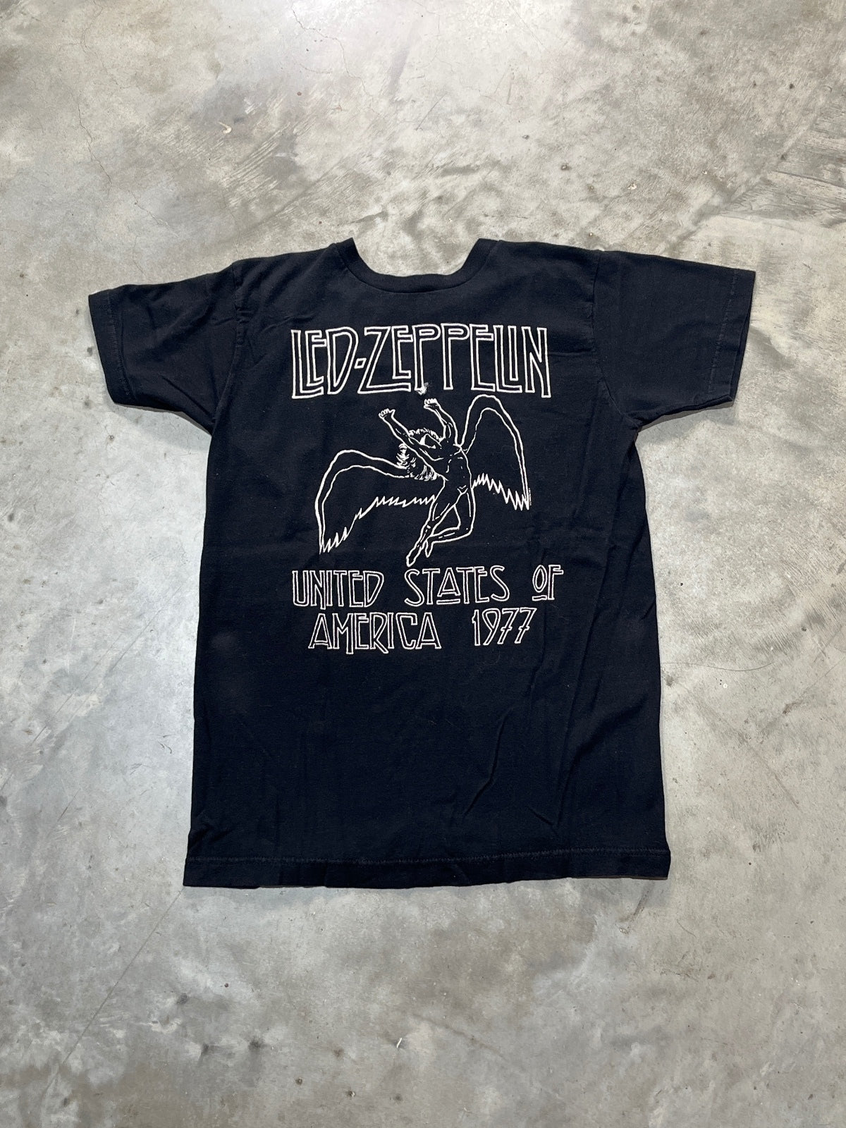 Led Zeppelin Preowned Medium T-shirt