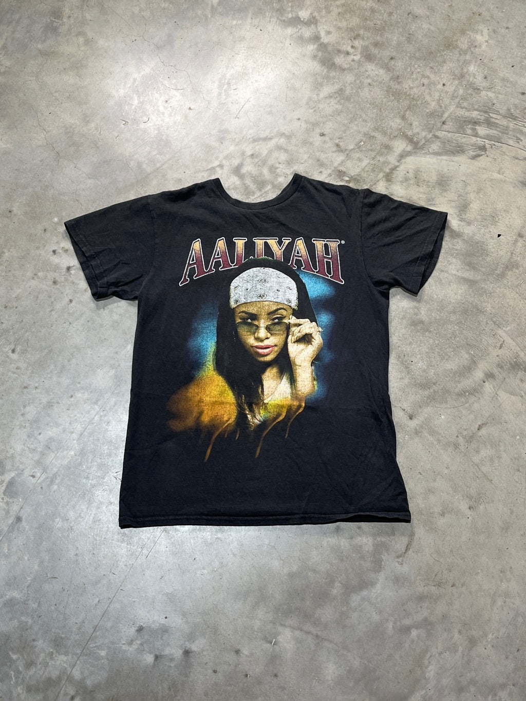 Aaliyah Preowned Small T-shirt