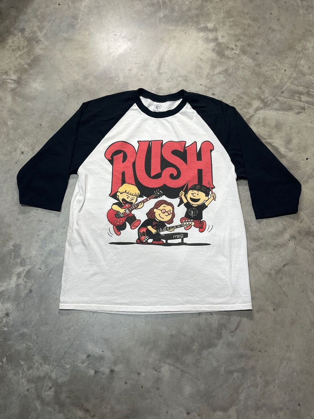 Rush Preowned Large 3/4 Sleeve T-shirt