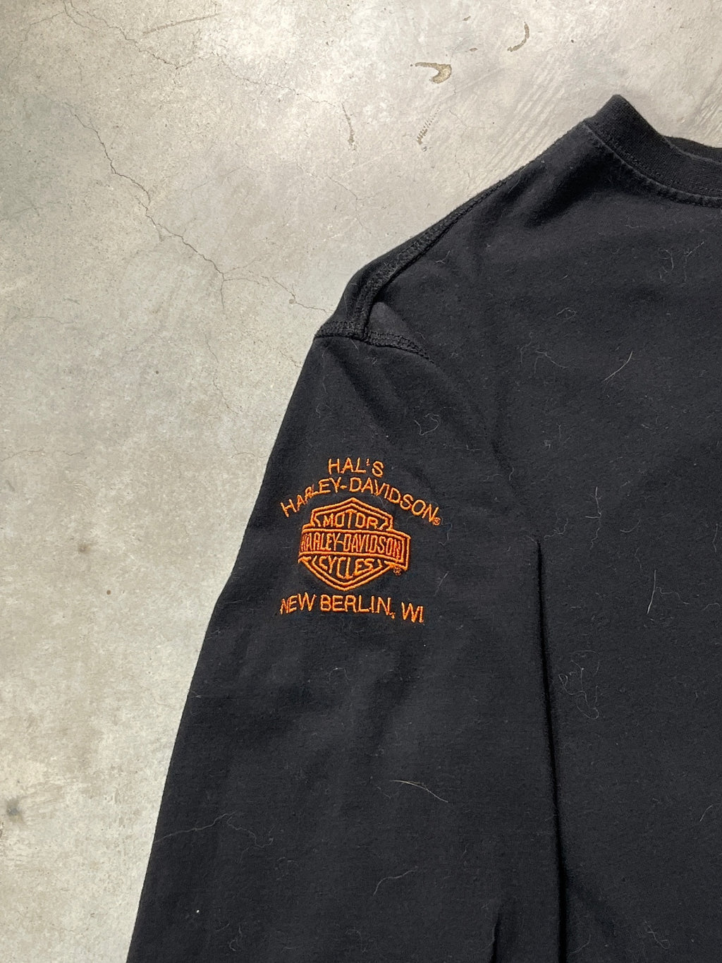 Hal’s Harley Davidson Preowned Large Long Sleeve T-shirt