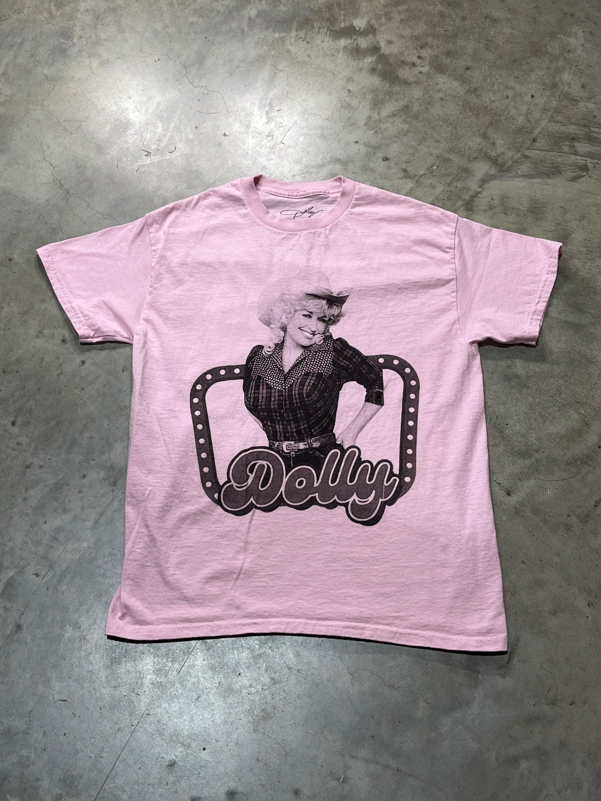 Dolly Parton Preowned Medium T-shirt