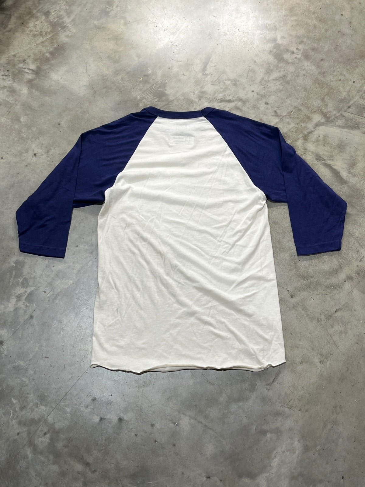 Kings Of Leon Preowned Small 3/4 Sleeve T-shirt