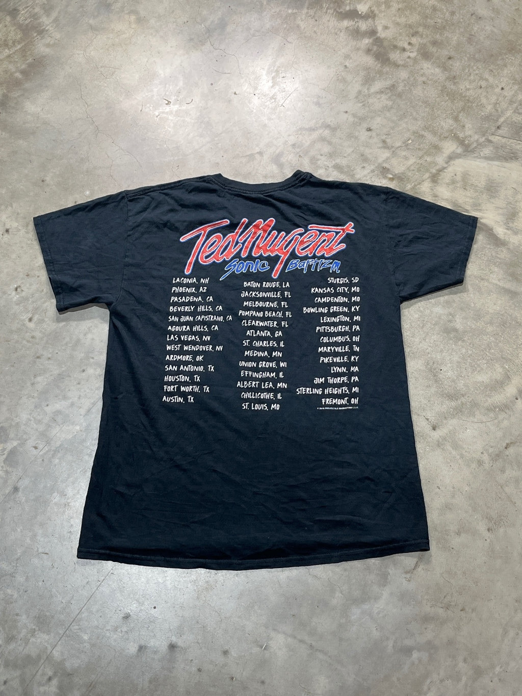 Ted Nugent Preowned Medium T-shirt